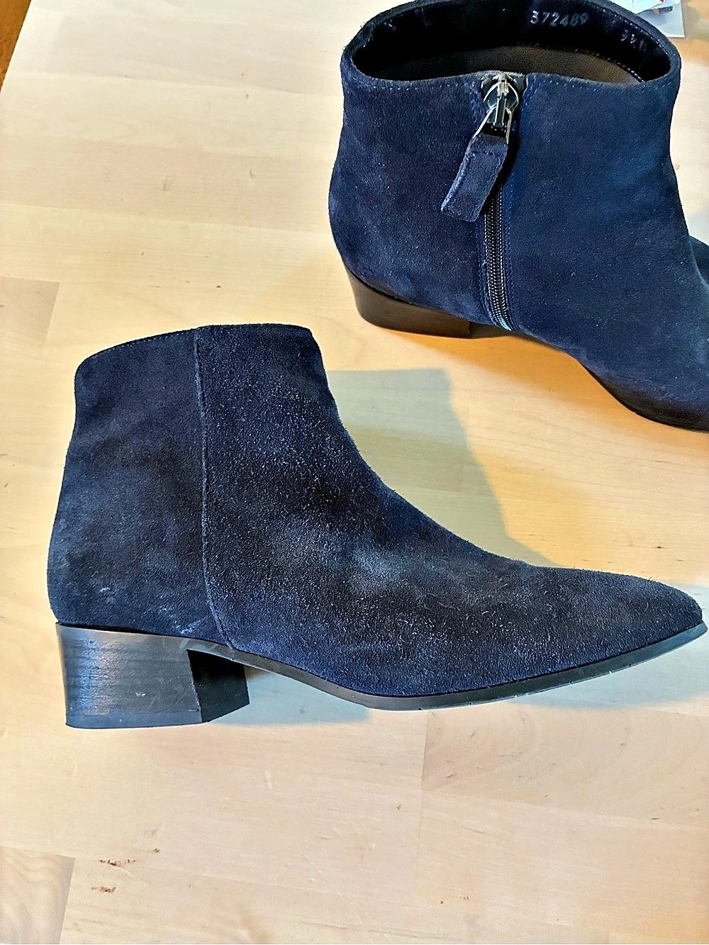 Aquatalia Suede Ankle Boots US 9.5
